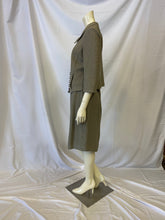Load image into Gallery viewer, St. John Couture Suit Size 10/12
