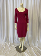 Load image into Gallery viewer, St. John Size 8 Dress
