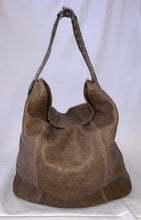 Load image into Gallery viewer, Tylie Malibu Sholder Bag
